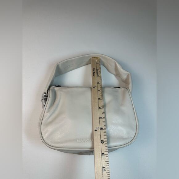 Marc Jacobs The Pushlock Mini Hobo Cloud White/ Silver NWOT - Picture 10 of 11